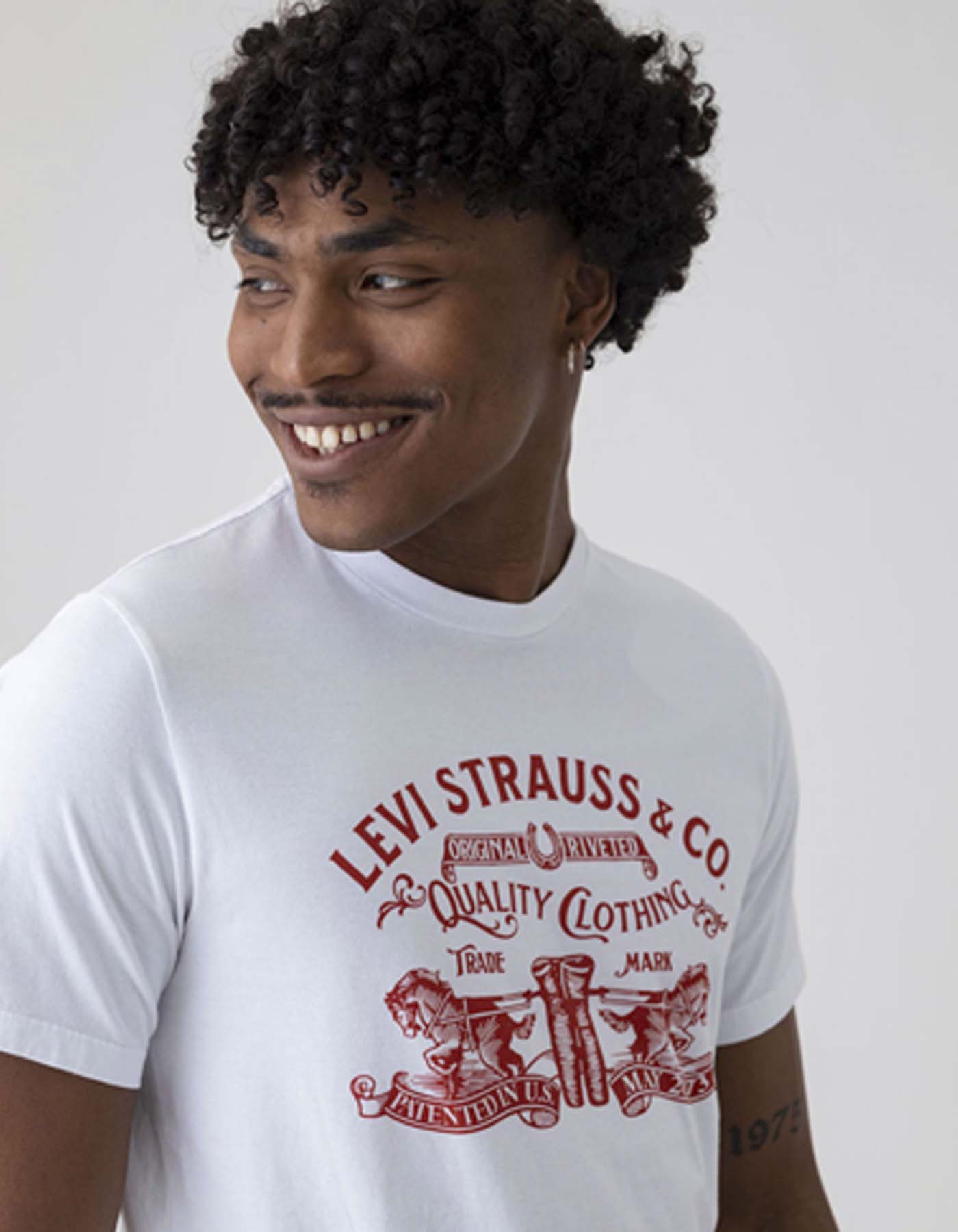 Camiseta Levis Hombre 234290