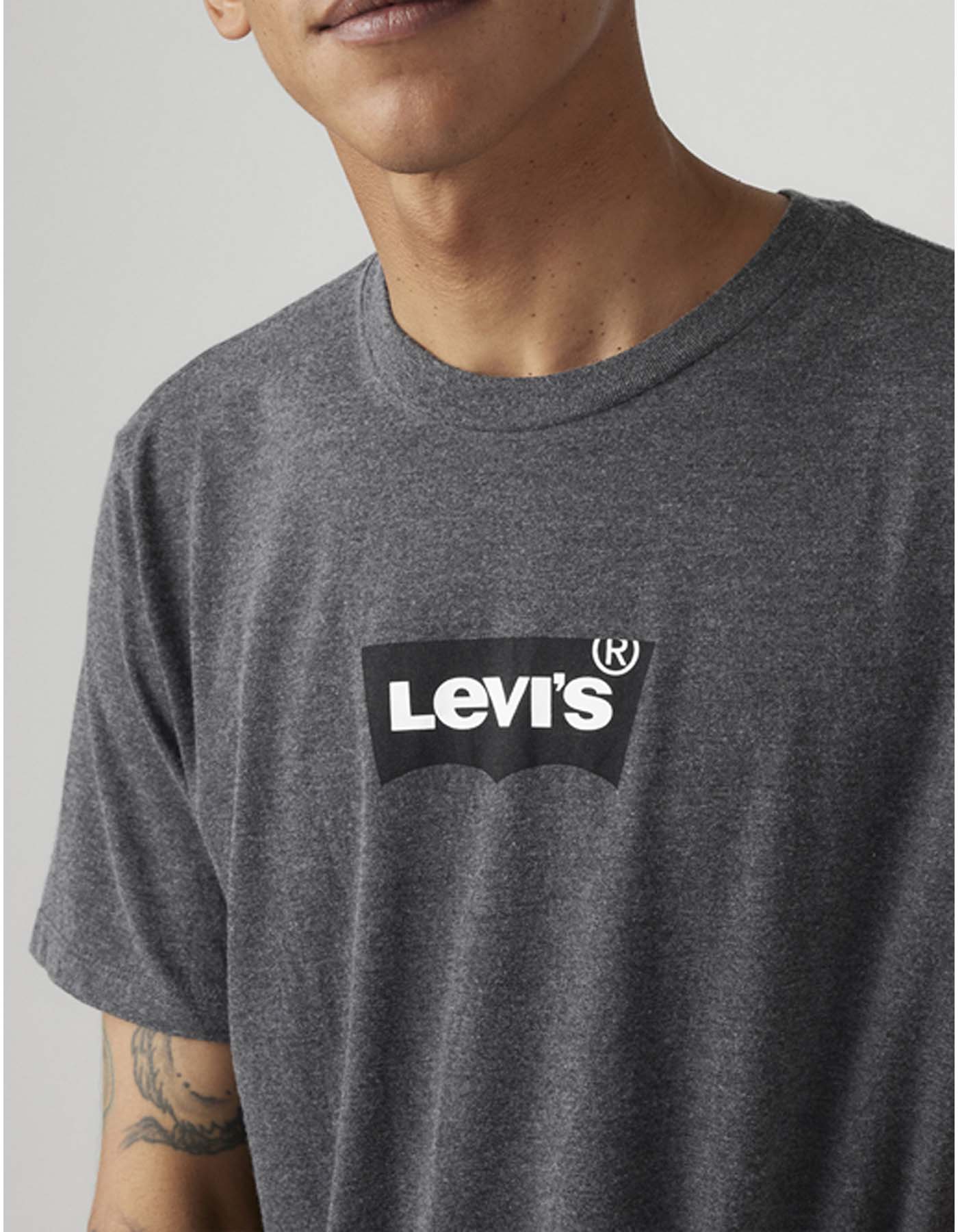 Camiseta Levis Hombre 235094