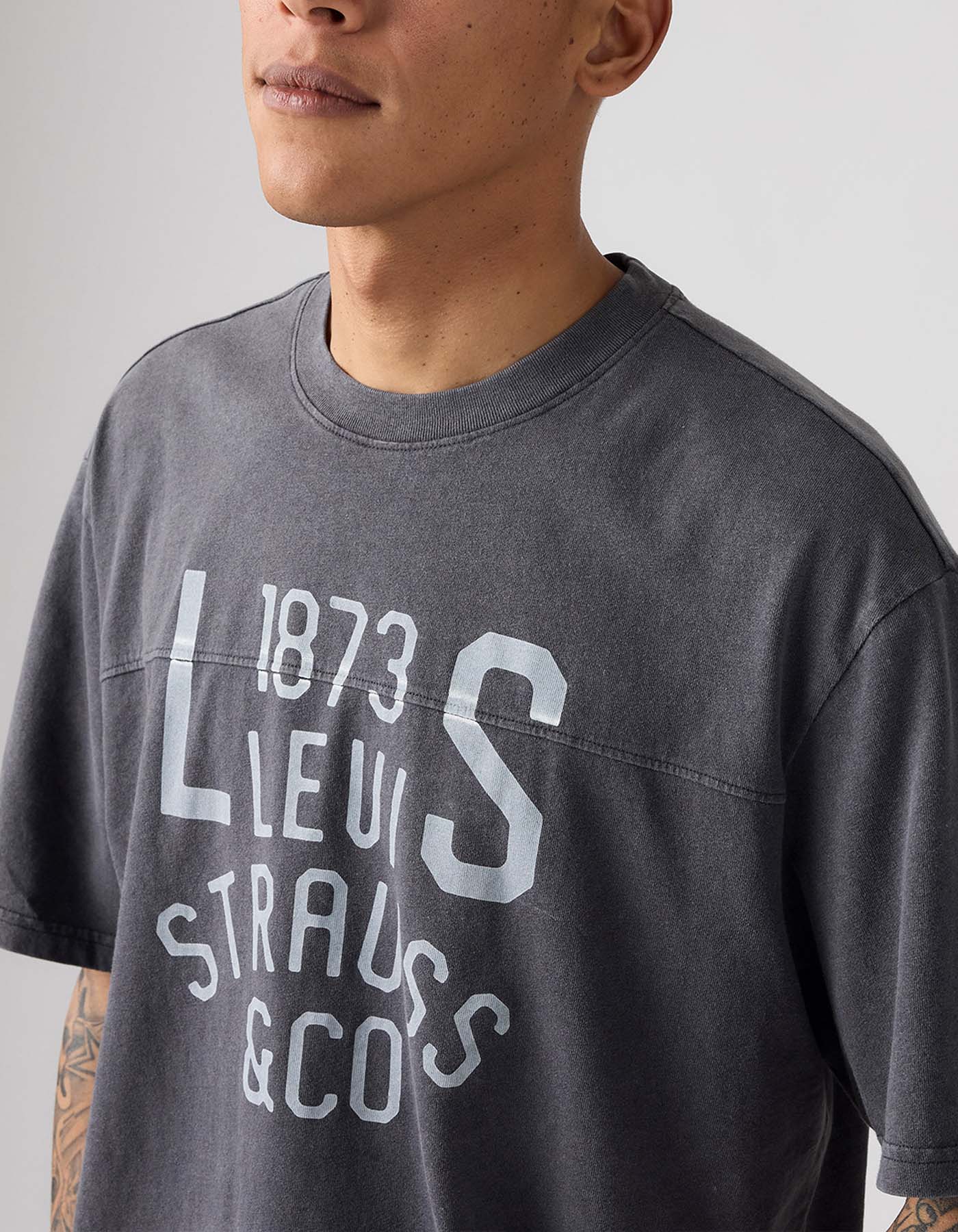 Camiseta Levis Hombre 235599