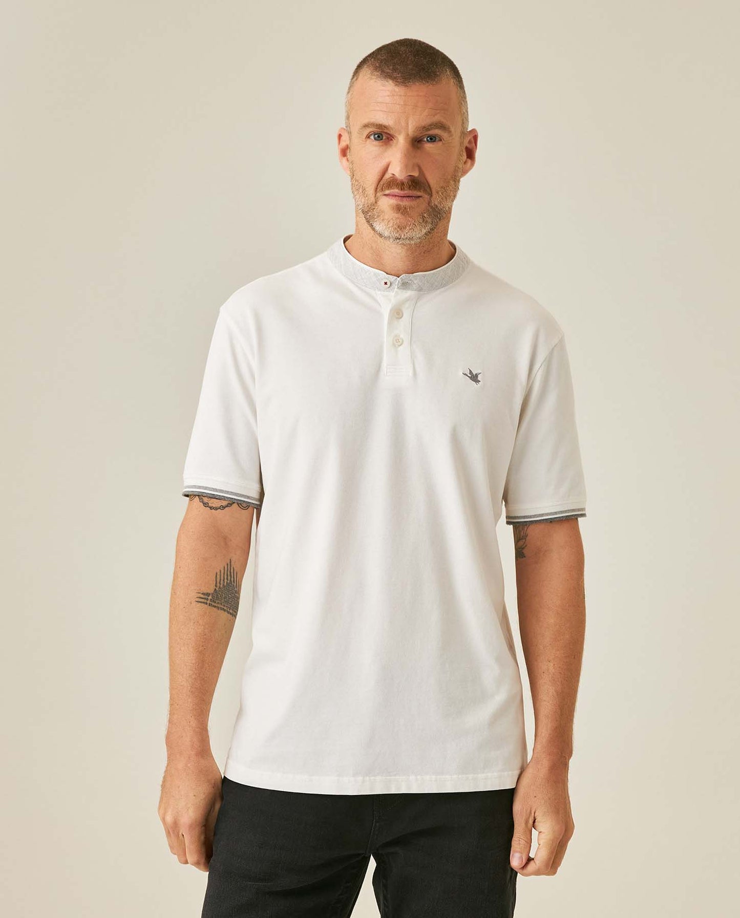 Camiseta Tipo Polo Chevignon Hombre 601H003-110606