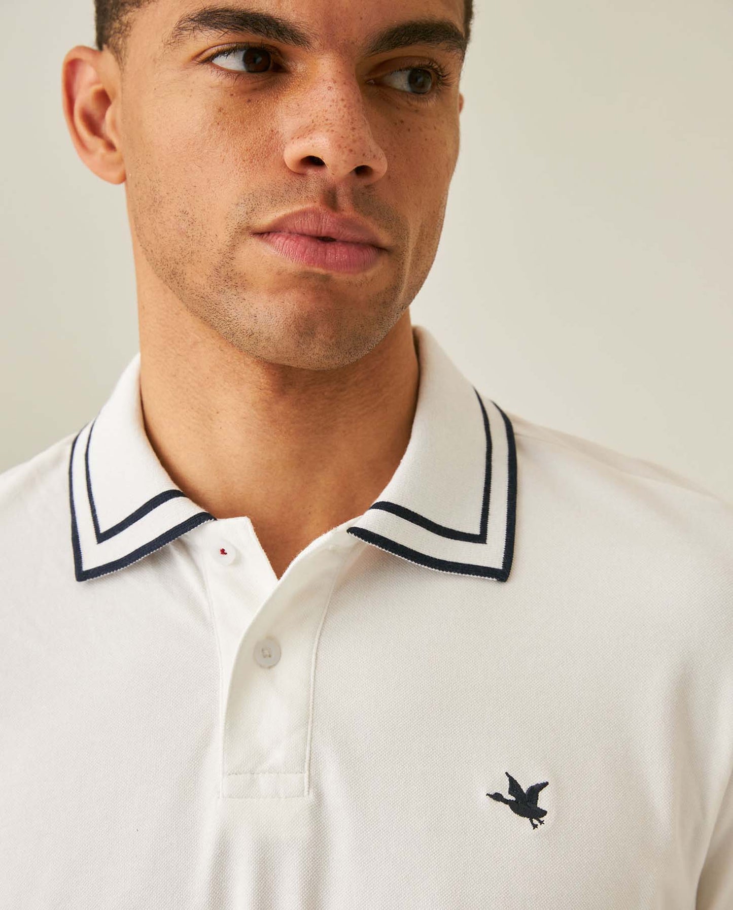 Camiseta Tipo Polo Chevignon Hombre 601H030-110606