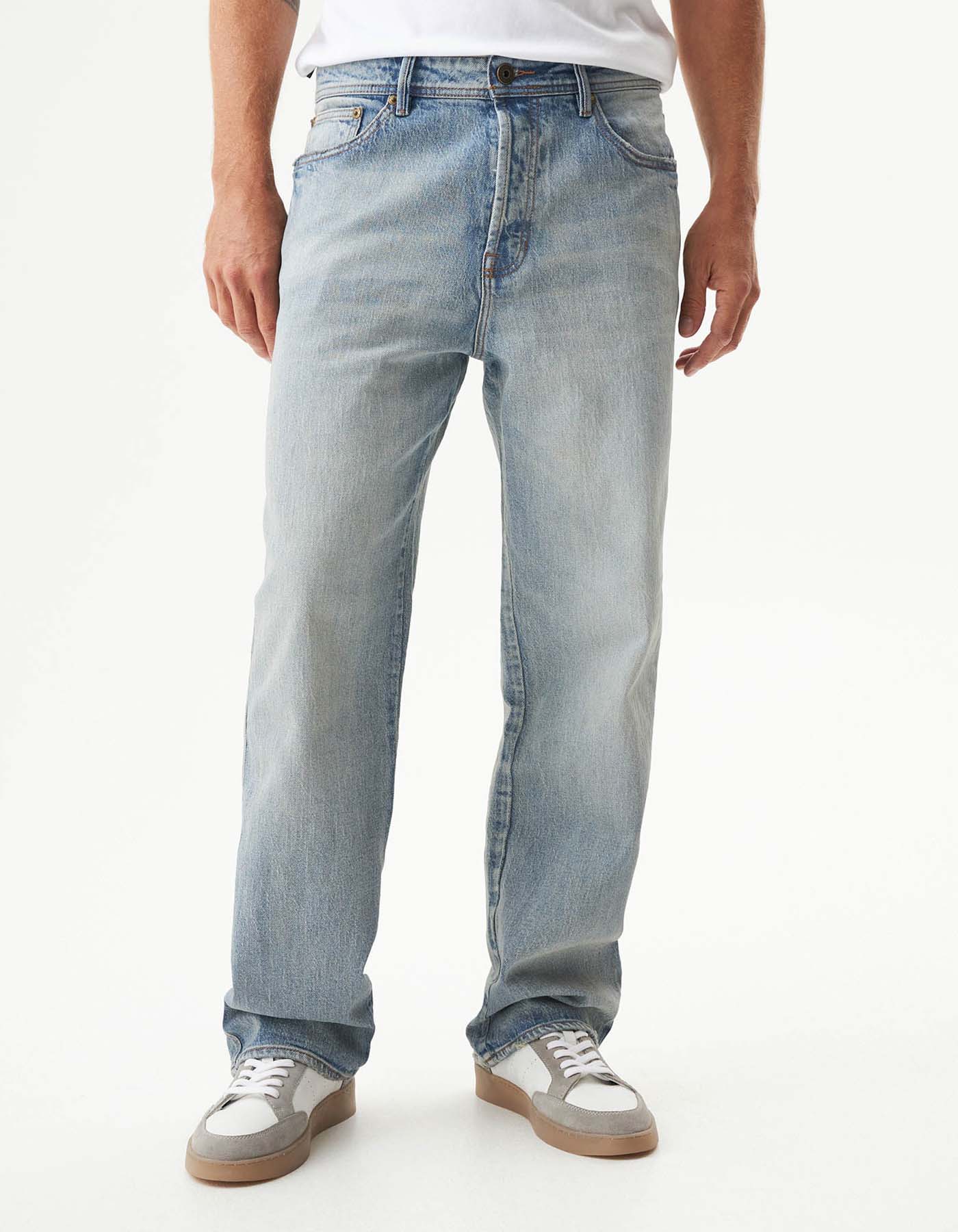 Jean Chevignon Hombre Relaxed 339G050-154020